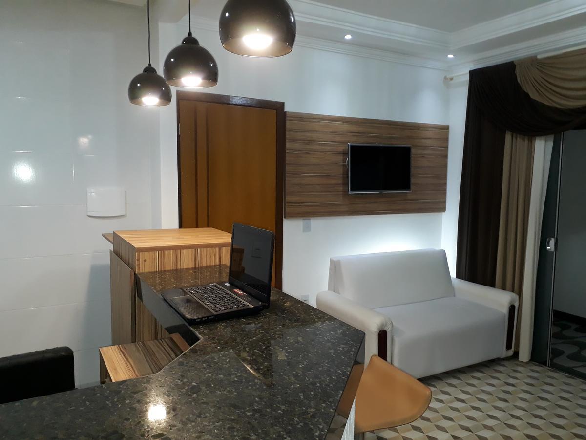 Hotel Lincohn Монтис Кларос Екстериор снимка