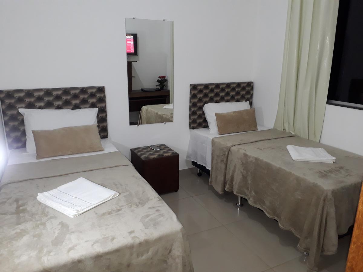 Hotel Lincohn Монтис Кларос Екстериор снимка